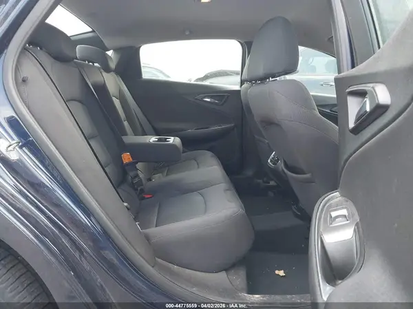 1G1ZE5ST4HF165645 2017 CHEVROLET MALIBU - Image 8