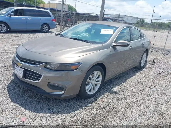 1G1ZE5ST4HF168397 2017 CHEVROLET MALIBU - Image 2
