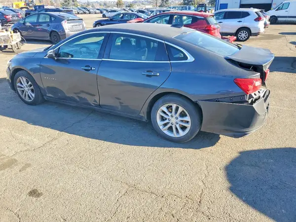 1G1ZE5ST4HF168867 2017 CHEVROLET MALIBU - Image 2