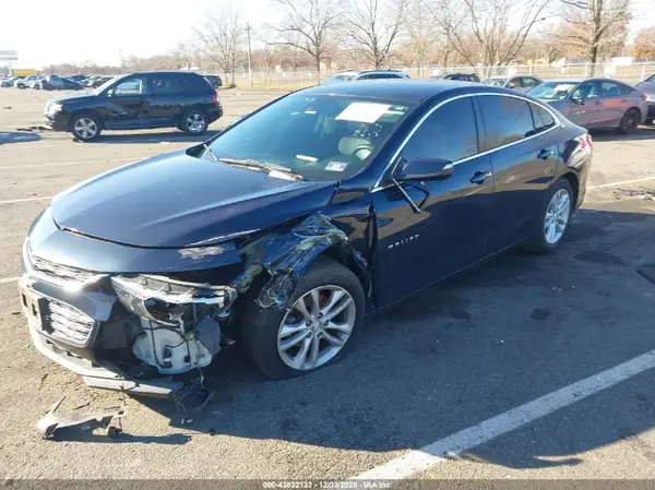 1G1ZE5ST4HF170635 2017 CHEVROLET MALIBU - Image 2