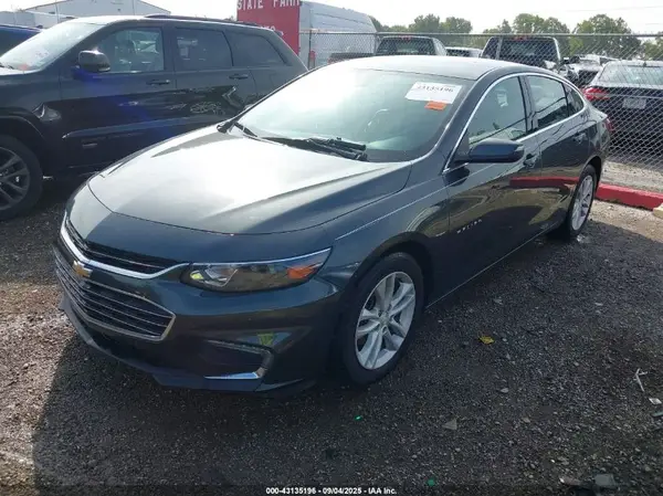 1G1ZE5ST4HF170845 2017 CHEVROLET MALIBU - Image 2