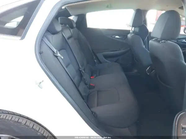 1G1ZE5ST4HF174068 2017 CHEVROLET MALIBU - Image 8