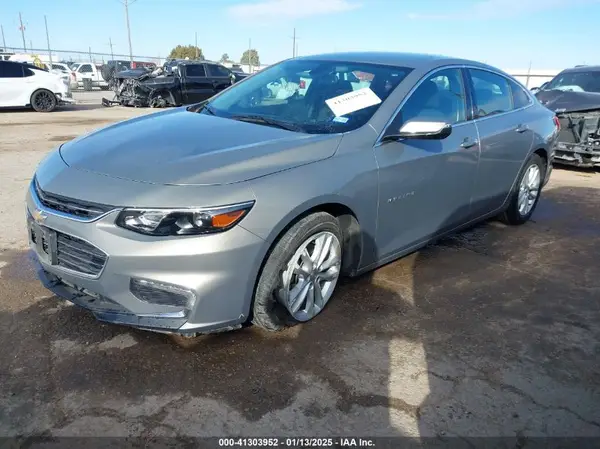 1G1ZE5ST4HF174300 2017 CHEVROLET MALIBU - Image 2