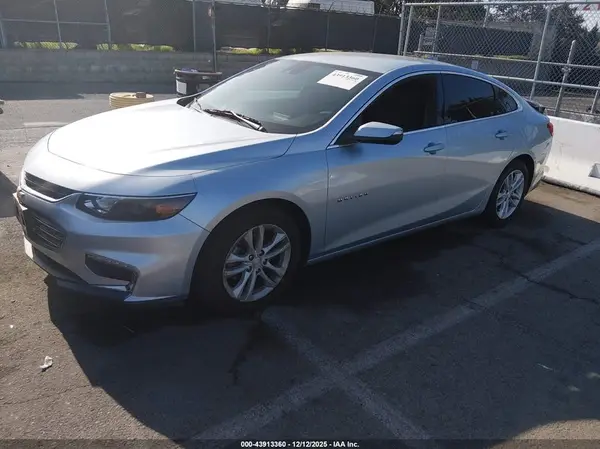1G1ZE5ST4HF174622 2017 CHEVROLET MALIBU - Image 2