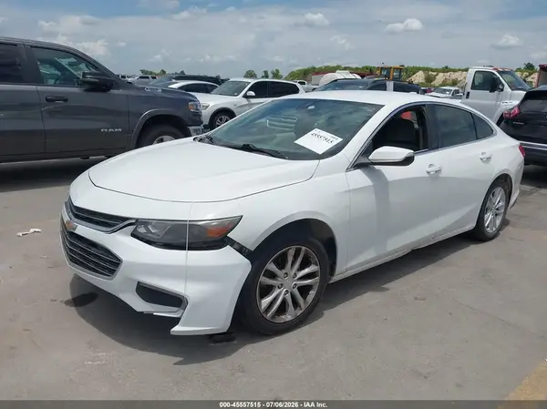 1G1ZE5ST4HF175558 2017 CHEVROLET MALIBU - Image 2