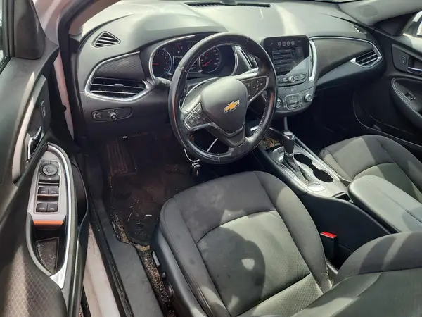 1G1ZE5ST4HF179142 2017 CHEVROLET MALIBU - Image 8