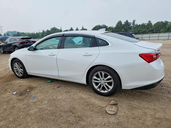 1G1ZE5ST4HF181599 2017 CHEVROLET MALIBU - Image 2