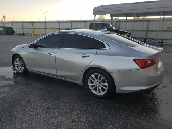 1G1ZE5ST4HF182137 2017 CHEVROLET MALIBU - Image 2