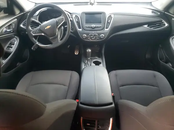 1G1ZE5ST4HF182137 2017 CHEVROLET MALIBU - Image 8