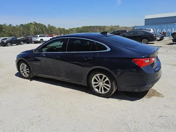 1G1ZE5ST4HF183000 2017 CHEVROLET MALIBU - Image 2