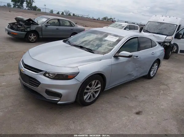 1G1ZE5ST4HF186611 2017 CHEVROLET MALIBU - Image 2
