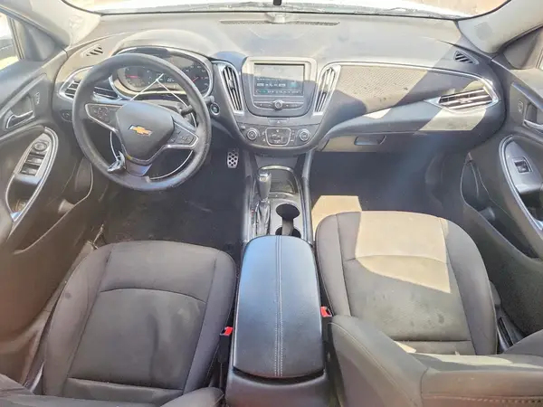 1G1ZE5ST4HF187810 2017 CHEVROLET MALIBU - Image 8