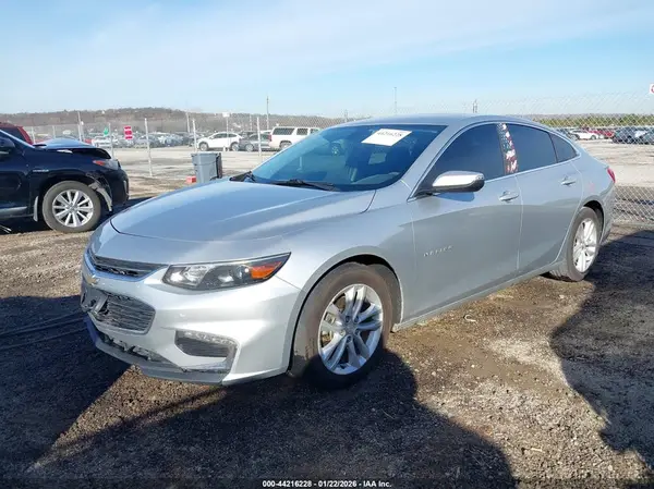 1G1ZE5ST4HF188570 2017 CHEVROLET MALIBU - Image 2