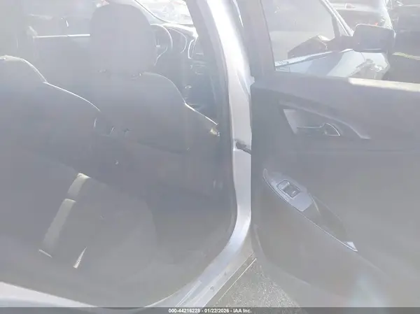 1G1ZE5ST4HF188570 2017 CHEVROLET MALIBU - Image 8