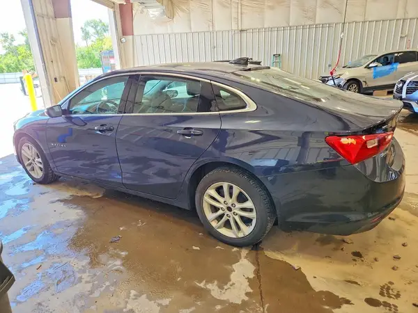 1G1ZE5ST4HF191517 2017 CHEVROLET MALIBU - Image 2