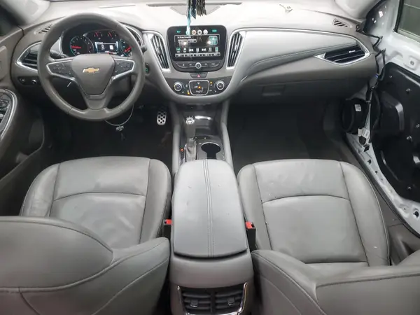 1G1ZE5ST4HF193445 2017 CHEVROLET MALIBU - Image 8