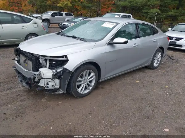 1G1ZE5ST4HF196815 2017 CHEVROLET MALIBU - Image 2