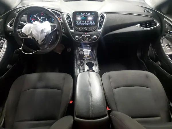 1G1ZE5ST4HF203889 2017 CHEVROLET MALIBU - Image 8