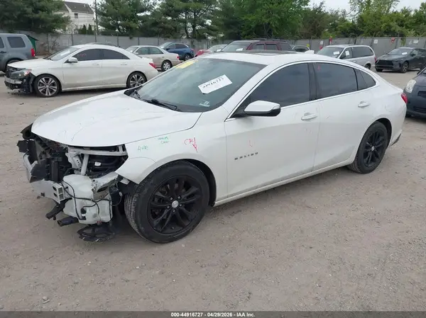 1G1ZE5ST4HF203939 2017 CHEVROLET MALIBU - Image 2