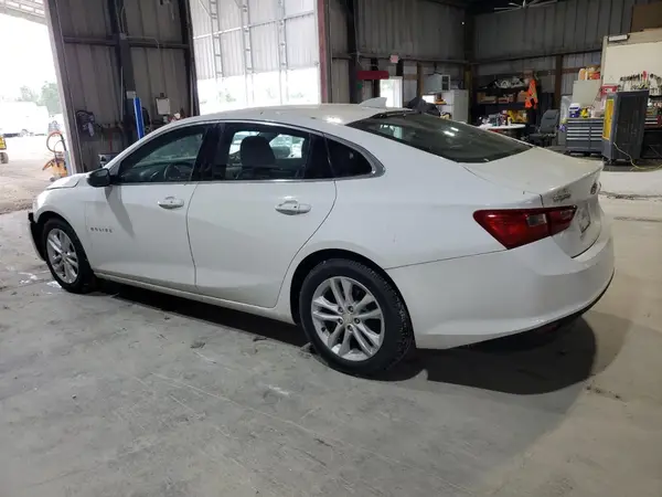 1G1ZE5ST4HF204735 2017 CHEVROLET MALIBU - Image 2