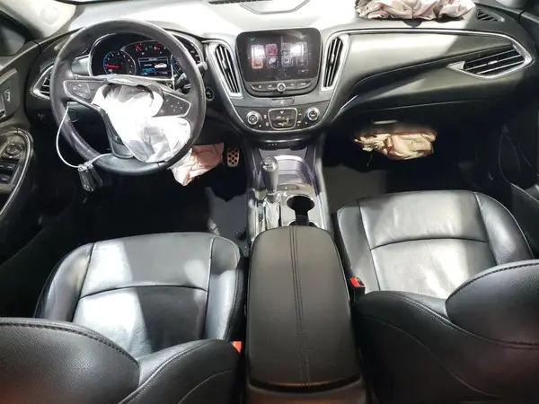 1G1ZE5ST4HF204735 2017 CHEVROLET MALIBU - Image 8