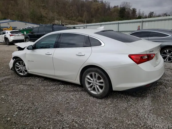 1G1ZE5ST4HF205156 2017 CHEVROLET MALIBU - Image 2