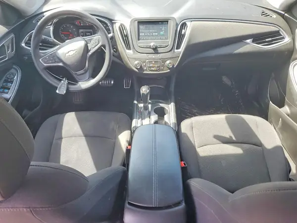 1G1ZE5ST4HF205612 2017 CHEVROLET MALIBU - Image 8