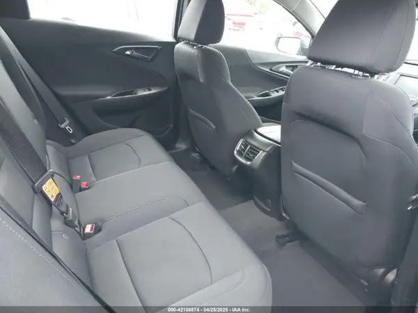 1G1ZE5ST4HF205917 2017 CHEVROLET MALIBU - Image 8