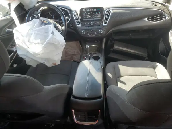 1G1ZE5ST4HF208851 2017 CHEVROLET MALIBU - Image 8