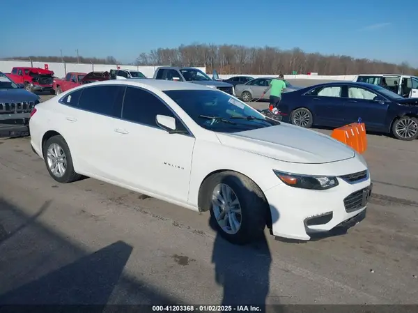 1G1ZE5ST4HF209093 2017 CHEVROLET MALIBU - Image 1