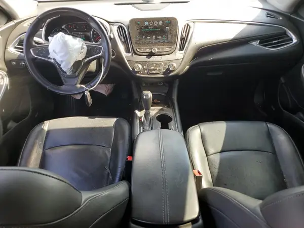 1G1ZE5ST4HF209983 2017 CHEVROLET MALIBU - Image 8