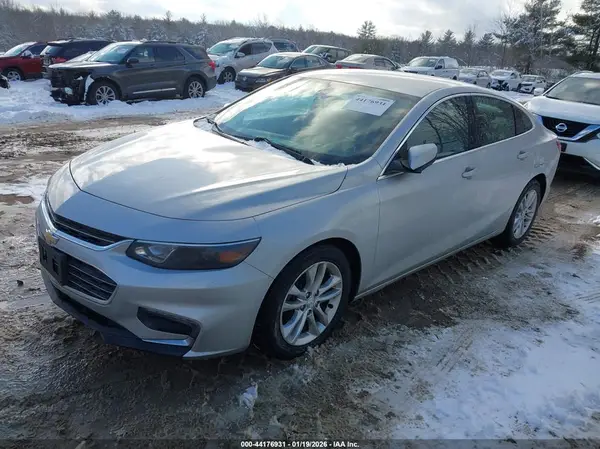 1G1ZE5ST4HF210261 2017 CHEVROLET MALIBU - Image 2