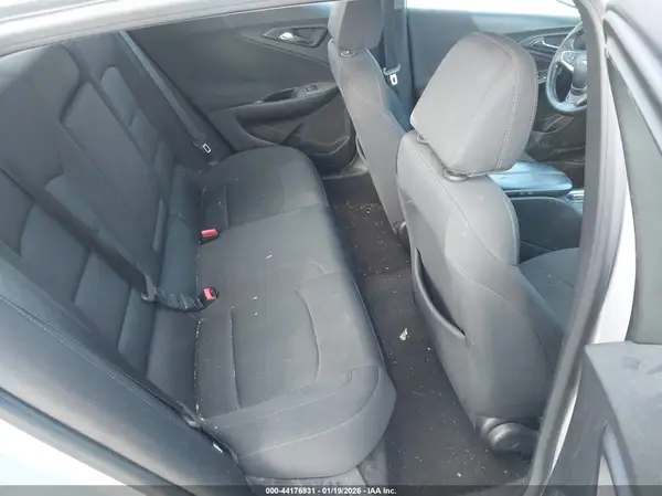 1G1ZE5ST4HF210261 2017 CHEVROLET MALIBU - Image 8