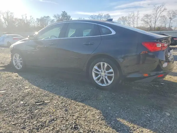 1G1ZE5ST4HF215296 2017 CHEVROLET MALIBU - Image 2