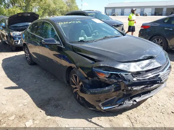 1G1ZE5ST4HF215332 2017 CHEVROLET MALIBU - Image 1