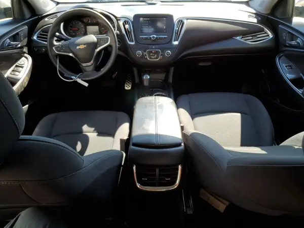 1G1ZE5ST4HF225021 2017 CHEVROLET MALIBU - Image 8