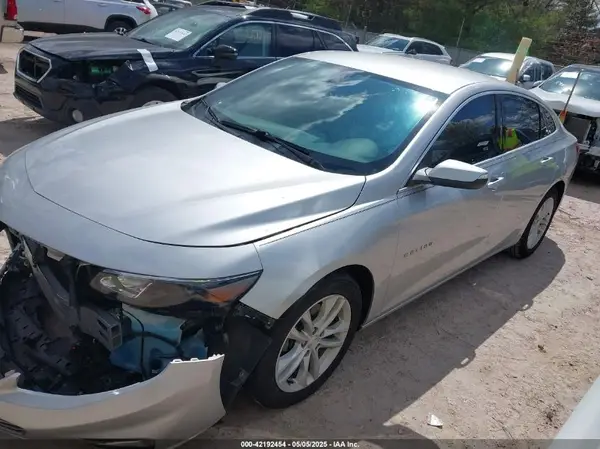1G1ZE5ST4HF226590 2017 CHEVROLET MALIBU - Image 2