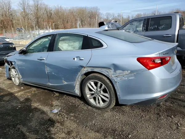 1G1ZE5ST4HF234060 2017 CHEVROLET MALIBU - Image 2