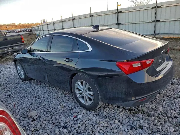 1G1ZE5ST4HF240778 2017 CHEVROLET MALIBU - Image 2