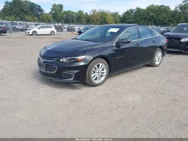 1G1ZE5ST4HF245124 2017 CHEVROLET MALIBU - Image 2