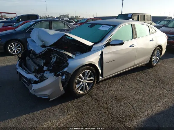 1G1ZE5ST4HF247682 2017 CHEVROLET MALIBU - Image 2