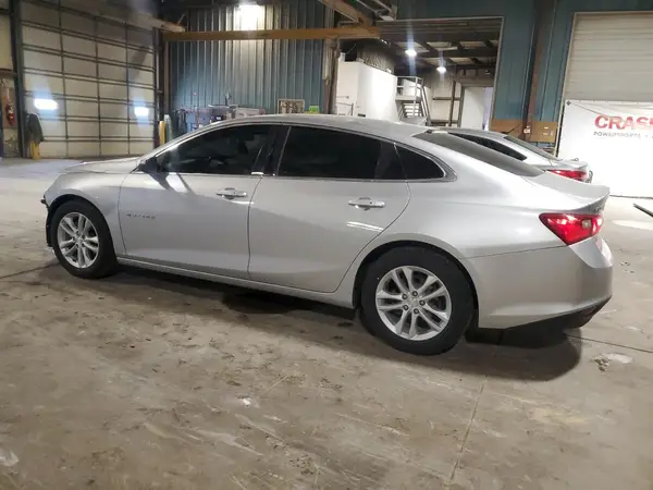 1G1ZE5ST4HF257080 2017 CHEVROLET MALIBU - Image 2