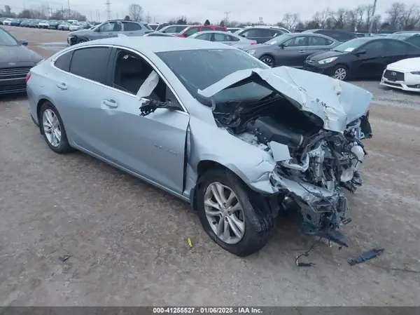 1G1ZE5ST4HF262408 2017 CHEVROLET MALIBU - Image 1