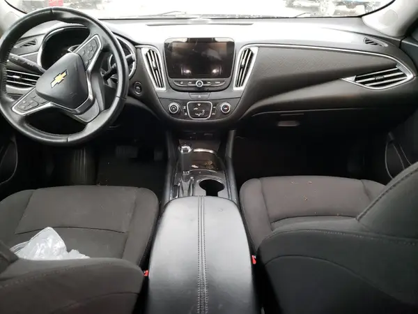 1G1ZE5ST4HF262571 2017 CHEVROLET MALIBU - Image 8