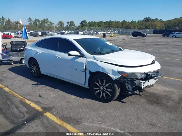 1G1ZE5ST4HF264885 2017 CHEVROLET MALIBU - Image 1