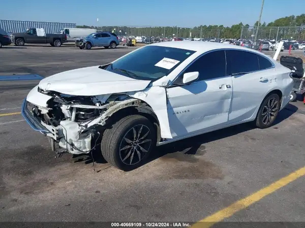 1G1ZE5ST4HF264885 2017 CHEVROLET MALIBU - Image 2