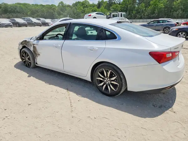 1G1ZE5ST4HF283579 2017 CHEVROLET MALIBU - Image 2