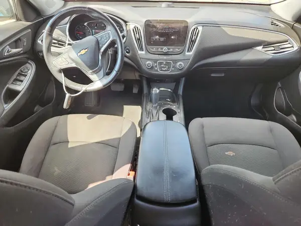 1G1ZE5ST4HF284991 2017 CHEVROLET MALIBU - Image 8