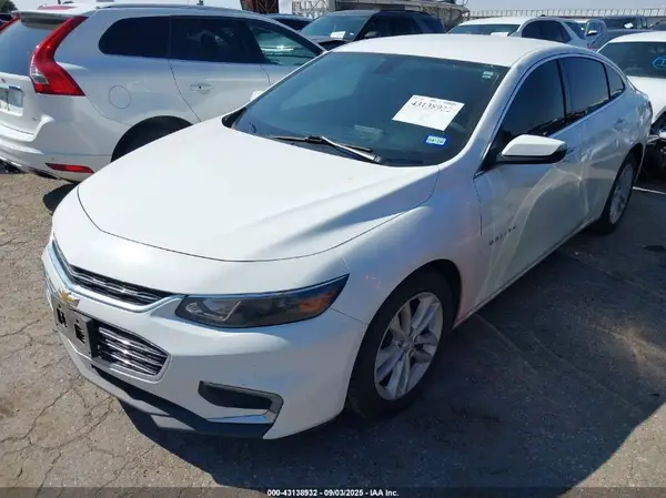 1G1ZE5ST4HF285736 2017 CHEVROLET MALIBU - Image 2