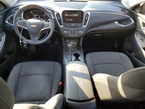 1G1ZE5ST4HF286885 2017 CHEVROLET MALIBU - Image 8